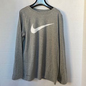 NIKE DRI-FIT Boys Long Sleeve T-Shirt Size S